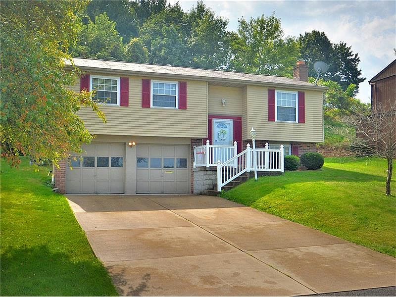 1st image of 2079 Robin Hood Dr