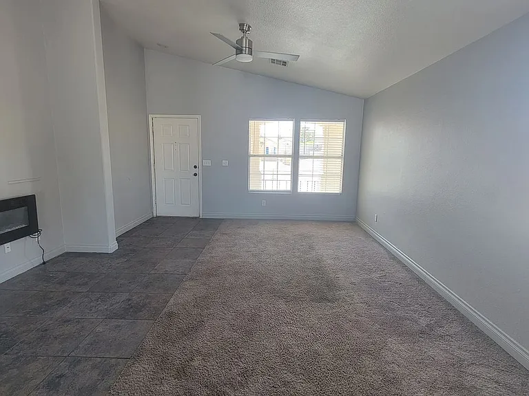5916 Kenmore St — Photo 3
