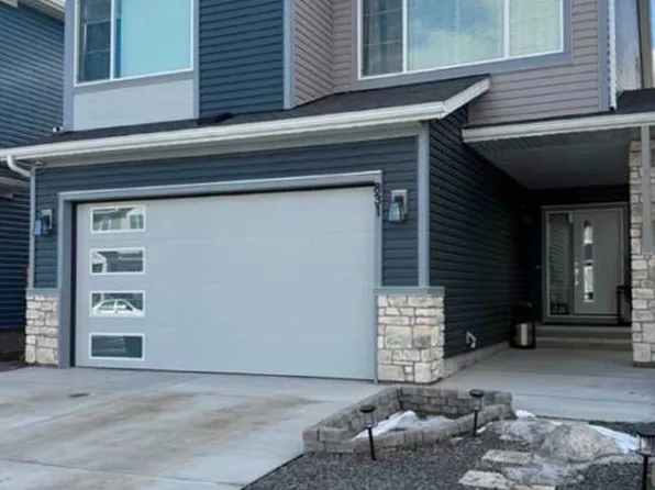 831 E Bayview Ter SW, Airdrie, AB T4B 5M6