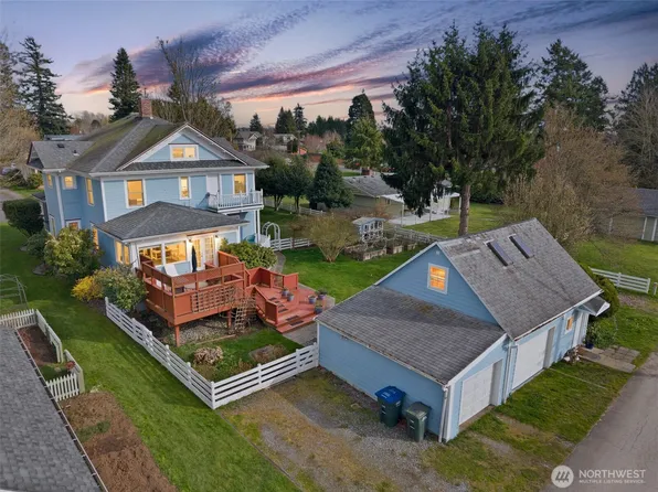 1333 Harrison Avenue, Blaine, WA 98230