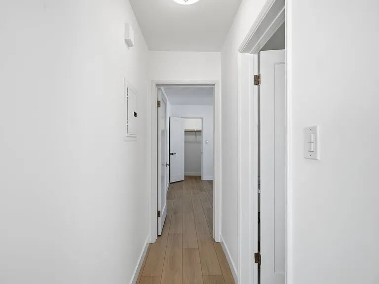 435 San Vicente Blvd — Photo 28