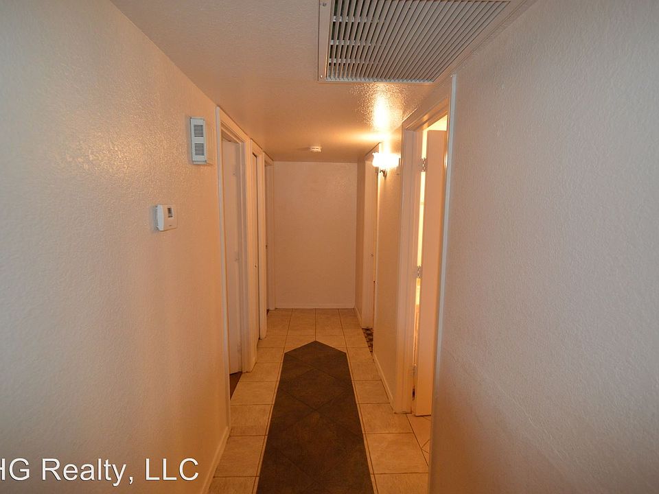 1st image of 1133 E 2nd Ave