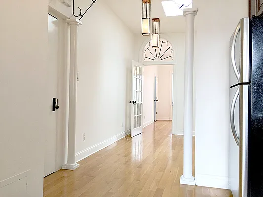 Rented by MNS | media 14