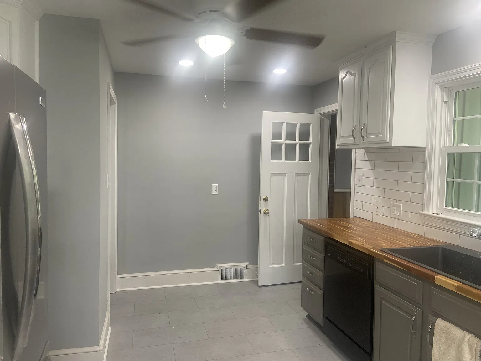 144 Gloucester Avenue - 1 — Photo 2
