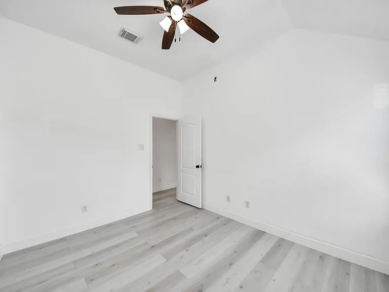 10850 White Oak Point Ct — Photo 23