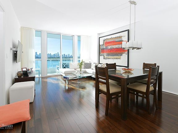 2nd image of 540 West Ave APT 912