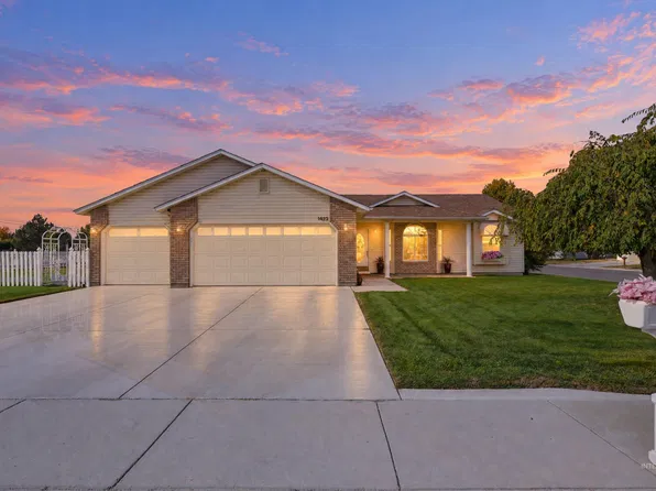 1423 S Bonneville Dr, Nampa, ID 83686