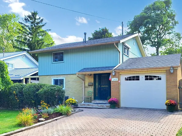 102 Botany Hill Rd, Toronto, ON M1G 3K7