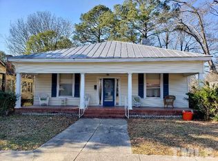 702 S 3rd St, Smithfield, NC 27577