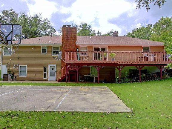 4th image of 3609 Shady Bend Dr