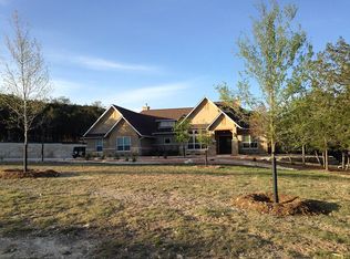 313 Wildflower Dr S, Kerrville, TX 78028