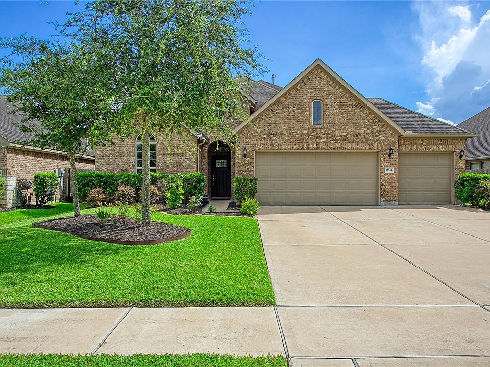 1st image of 30205 Willow Chase Ln