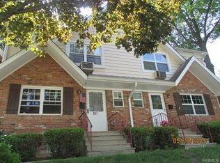 267 Parkside Dr, Suffern, NY 10901
