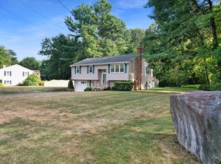 10 Kensington Rd, Norton, MA 02766