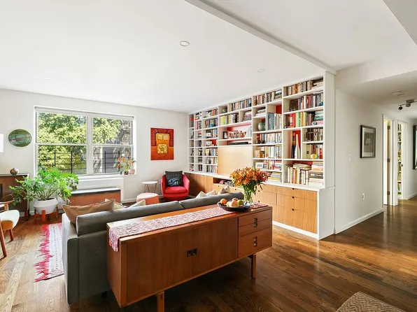 736 W 187th St APT 303, New York, NY 10033