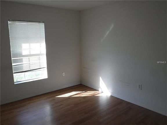 5th image of 3904 S Haberland Blvd