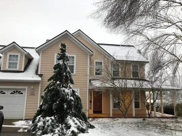 1791 NW 8th St, McMinnville, OR 97128