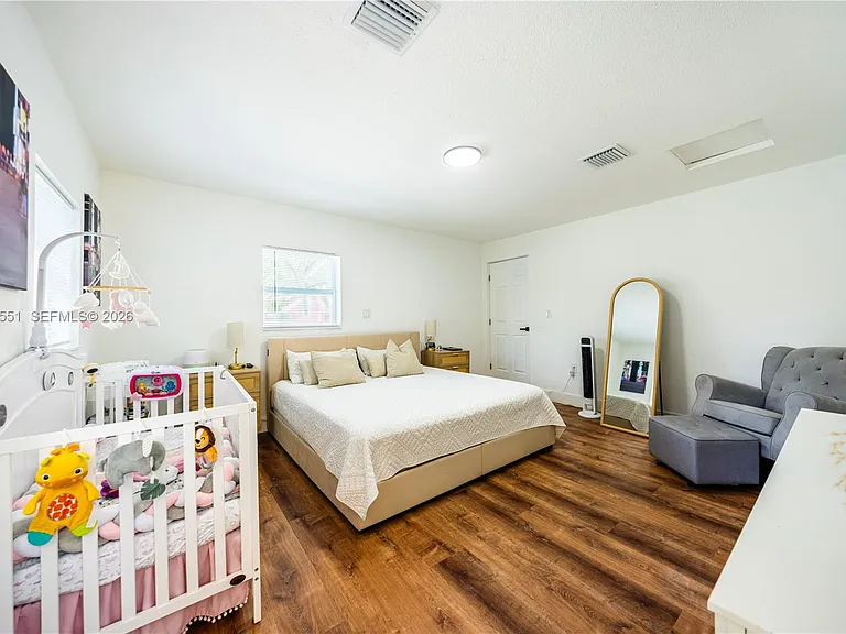 10050 SW 171st St — Photo 13