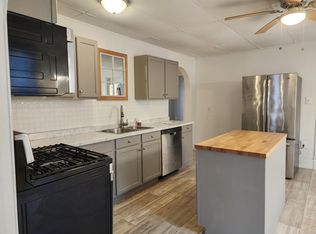 948 W 4th St #1, Erie, PA 16507