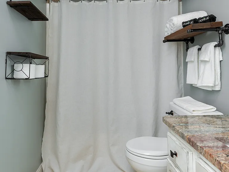 1105 Windsong Way — Photo 37