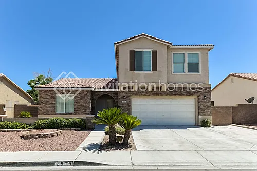 2515 Wellworth Ave Photo 1