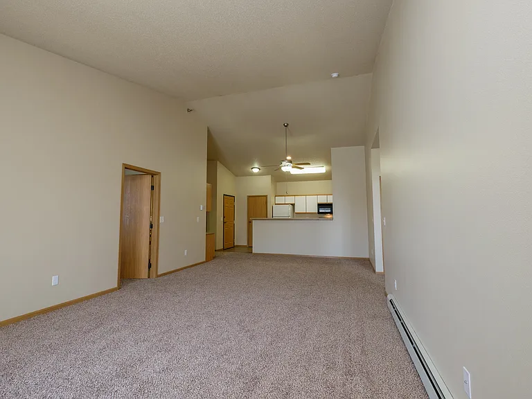West Fargo, ND West Lake Apartments | Living
