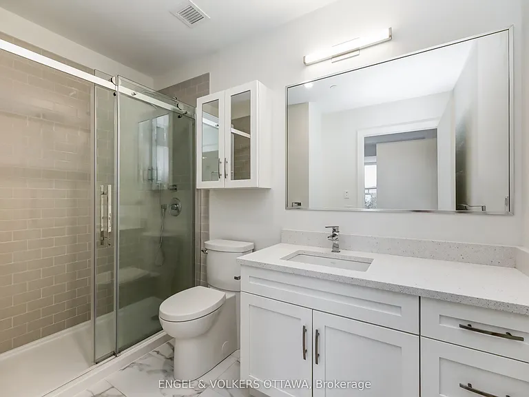 280 Crichton St #107 — Photo 22