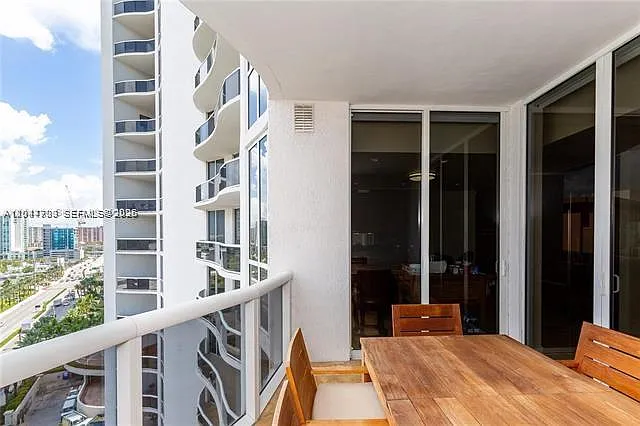 16001 Collins Ave #1106 — Photo 35