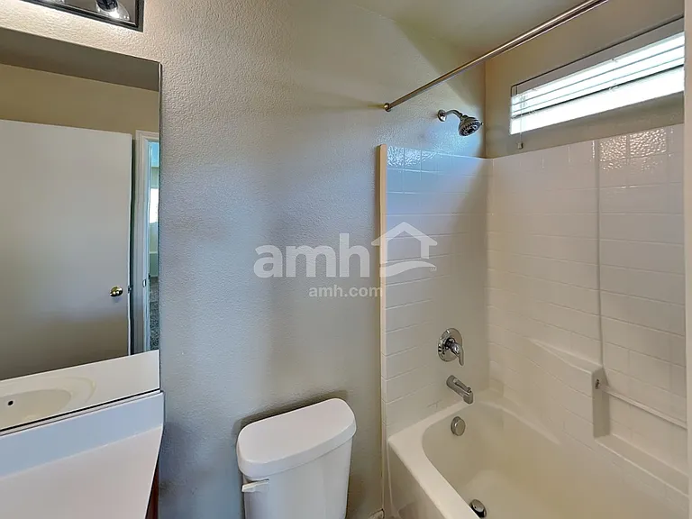 8802 Salvestrin Point Ave — Photo 16