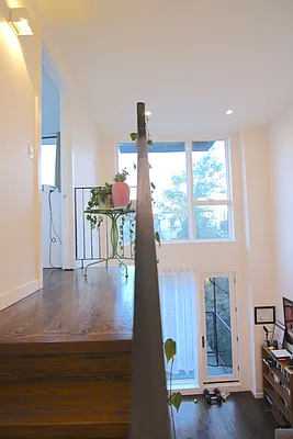 Rented by Nooklyn NYC LLC | media 35