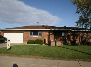 2720 Fleming St, Garden City, KS 67846