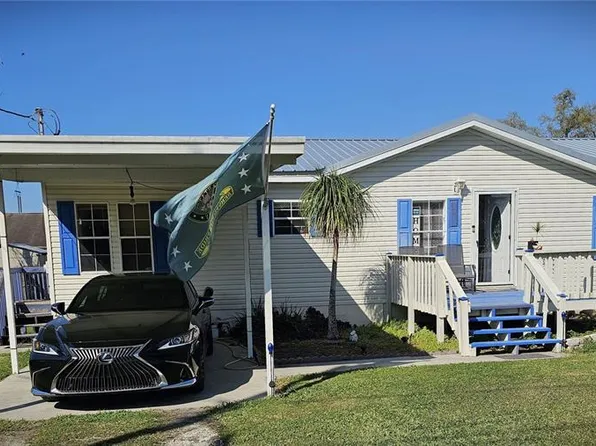 15301 16th St, Dade City, FL 33523