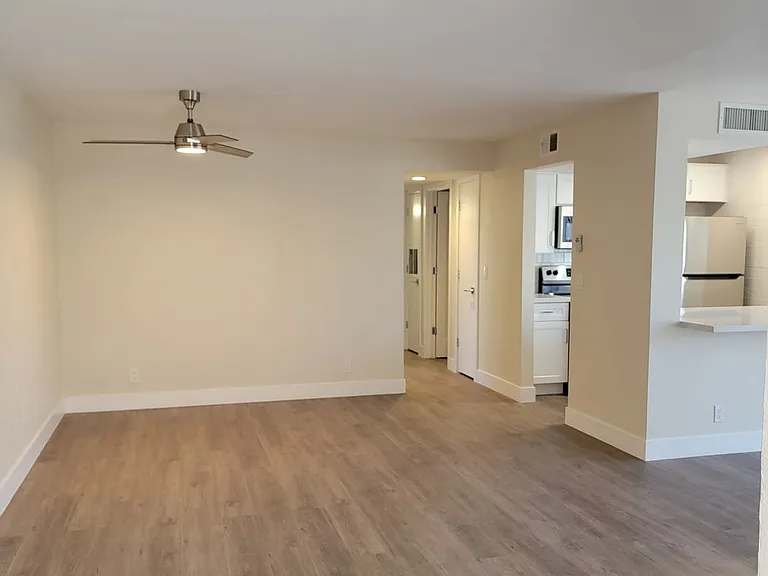 Palisade Flats — Photo 114