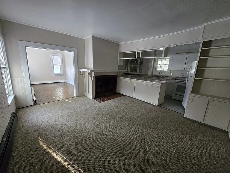 157 Bloomingdale Ave #1 — Photo 6