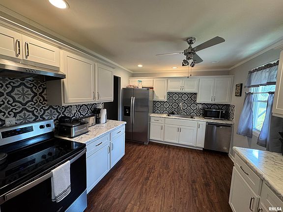 2nd image of 5323 N Longwood Dr