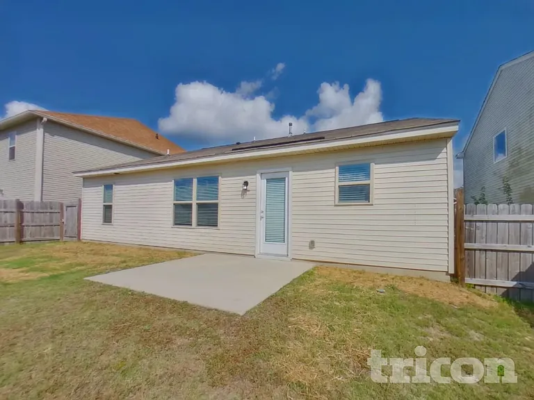 711 Tallaran Rd — Photo 15