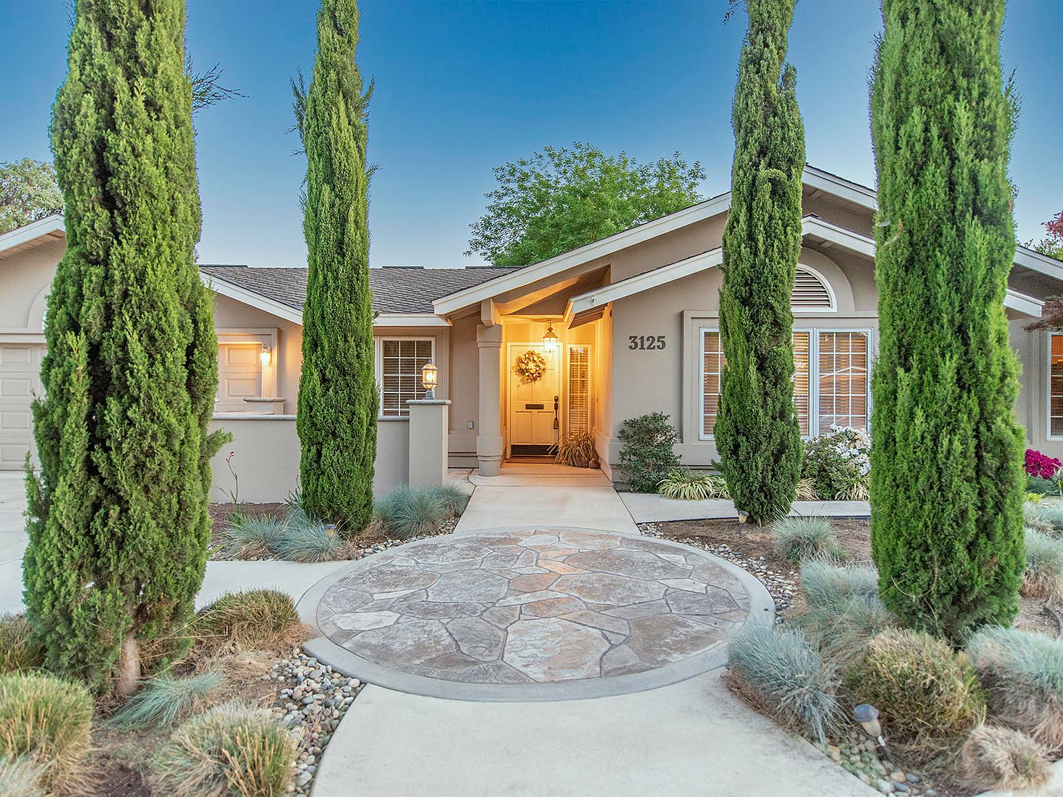 3125 W Hyde Ave Visalia Ca 93291 Mls 210386 Zillow