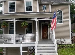 605 Rushton Rd, Cincinnati, OH 45226