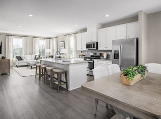 65 Domenica Dr, Moorestown, NJ 08057