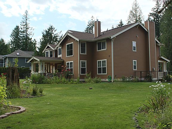 4th image of 3640 Pennant Ct NW
