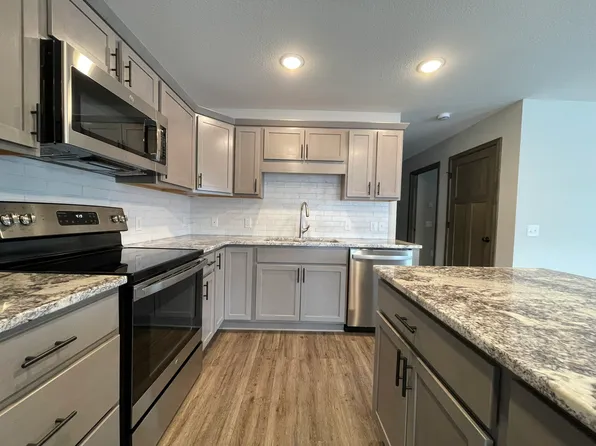 5538 Timber Trl #4, Eau Claire, WI 54701