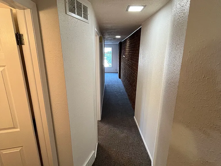 1310 N Corona St #12 — Photo 8