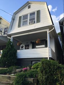 230 Poplar St, Wilkes Barre, PA, 18702