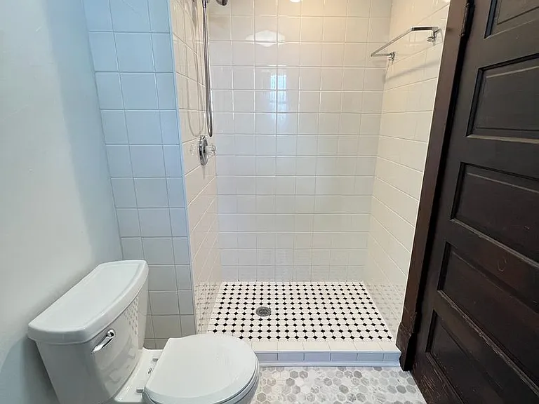 910 N 22nd Ave W #2 — Photo 17