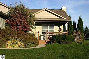 2nd image of 611 Francis Dr