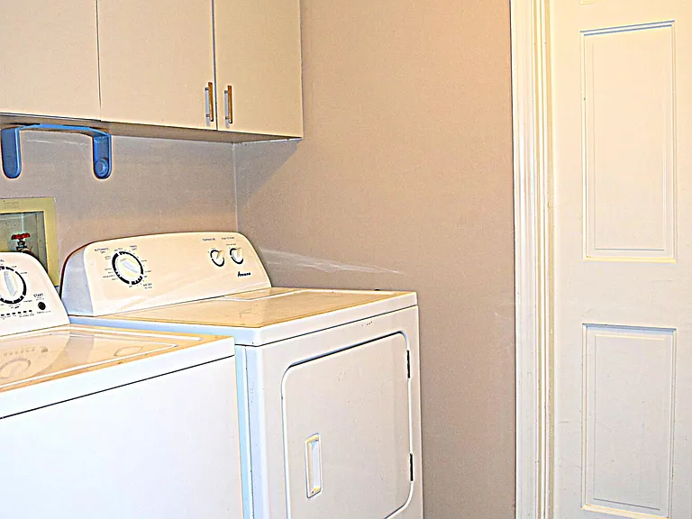 285 Utopia Cir — Photo 21