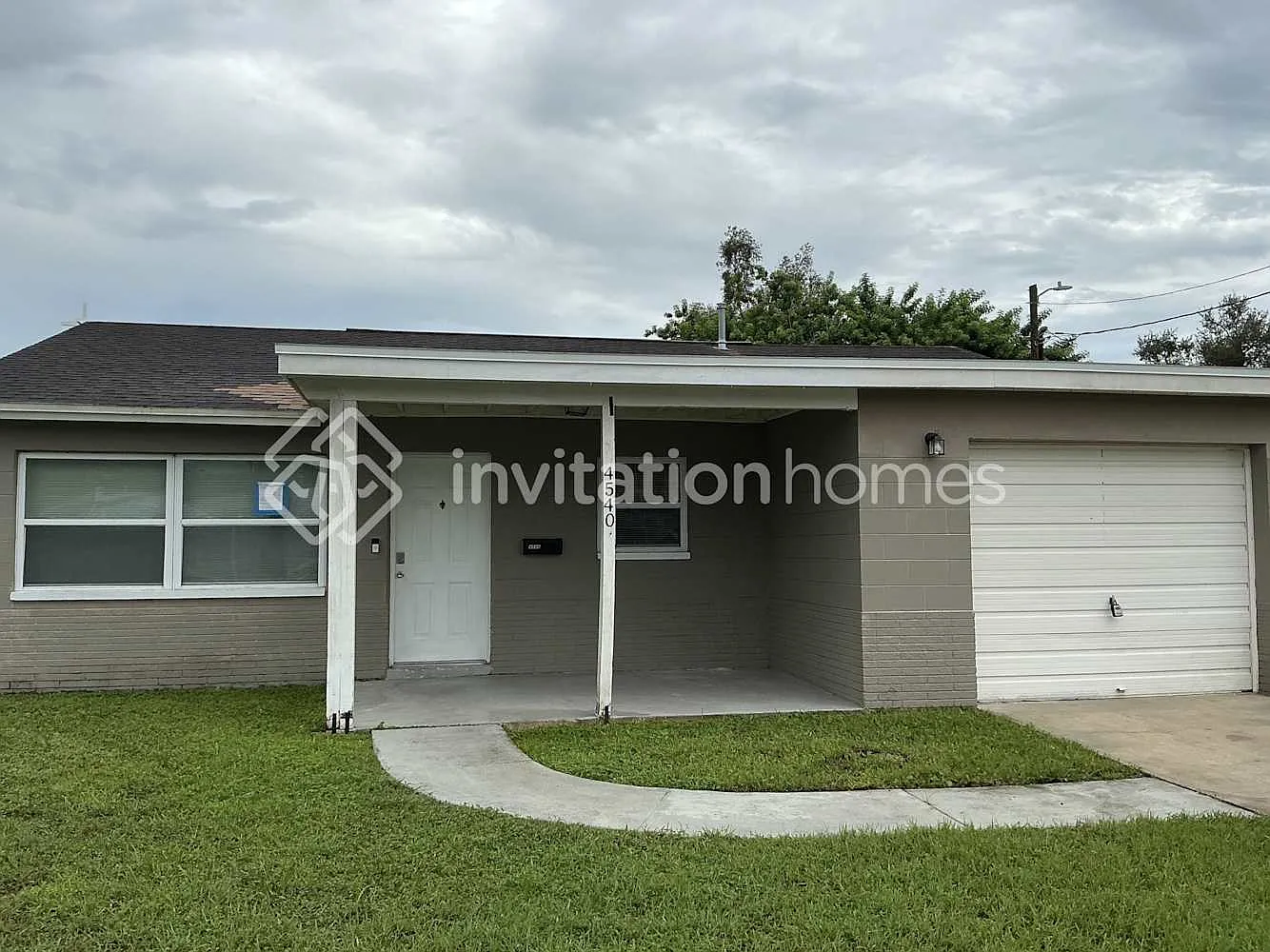 4540 71st Ave N Pinellas Park, FL 33781 — Photo 1