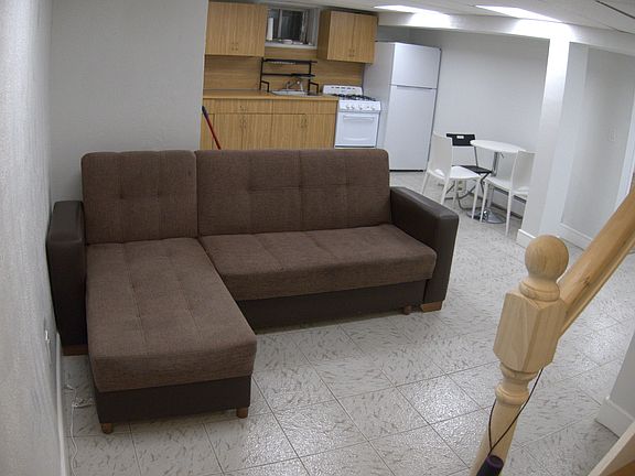 5th image of 25 Dewhurst St #2
