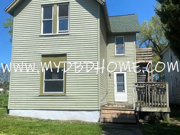812 Huestis Ave — Photo 1