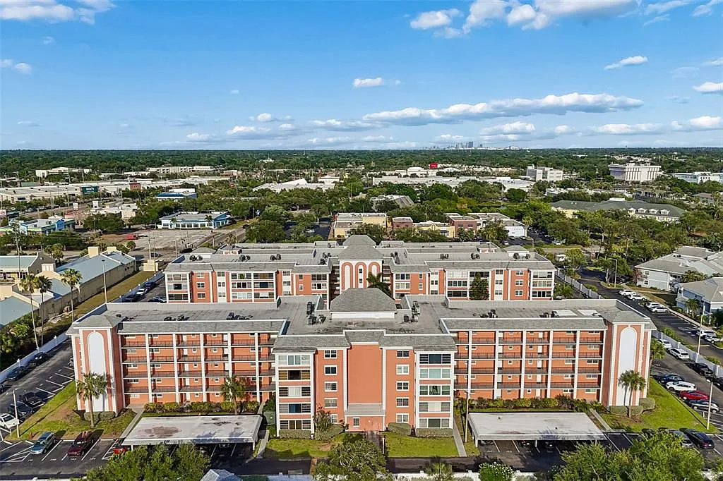 2 bed, 2.0 bath, 1150 sqft, $1,795 — Photo 3